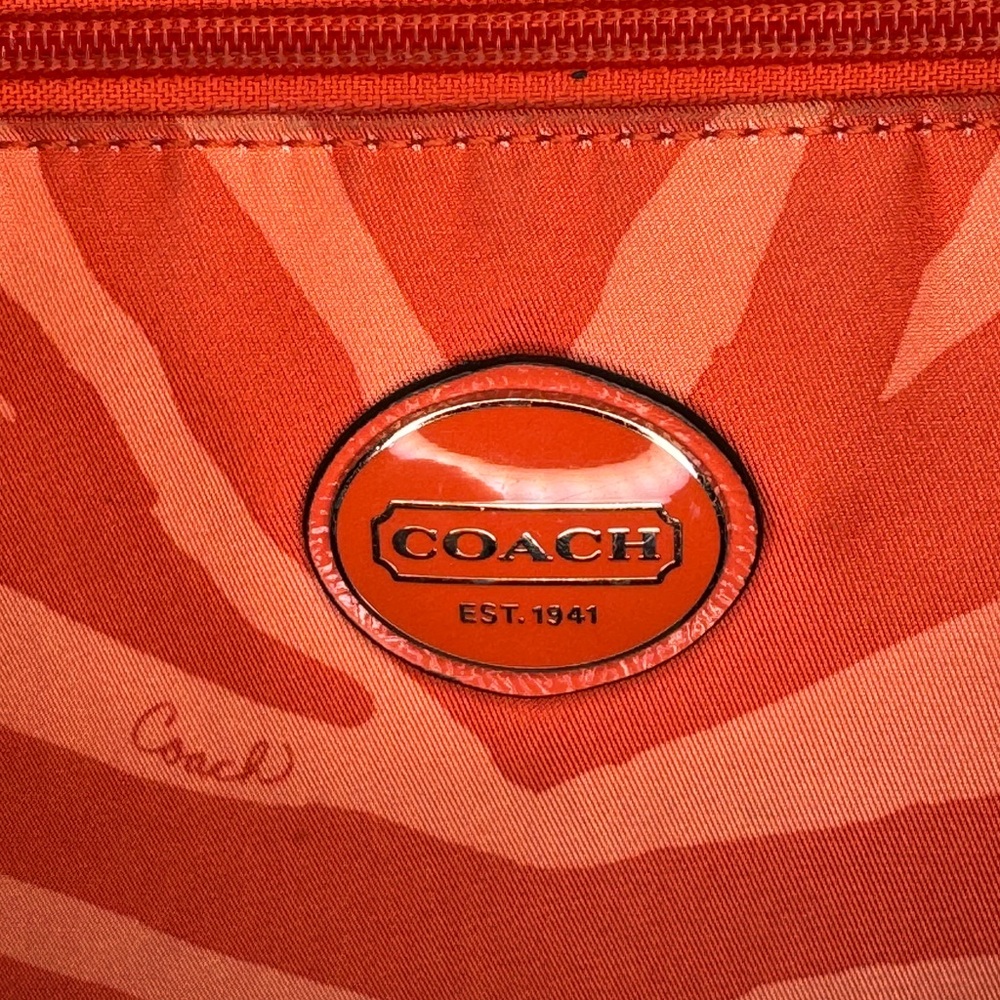 Coach Orange Crossbody Bag - Picture 2 of 9